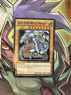 SDDC-EN004 Blue-Eyes White Dragon Common Unlimited Edition NM Yugioh Card - Image 1