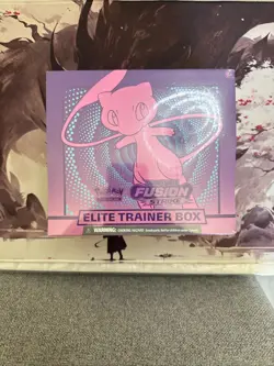 Nintendo Pokemon TCG: Sword & Shield Fusion Strike Elite Trainer Box 820650809330 - Image 1