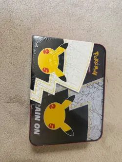 Pokemon TCG Celebration 25th Anniversary Collector’s Chest Lunch Box Tin Sealed - Image 3