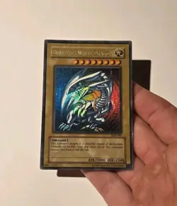Yugioh Blue-Eyes White Dragon SDK-001 Ultra Rare HP - Image 3