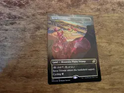 Savai Triome (Showcase) Ikoria: Lair of Behemoths Foil - Image 1