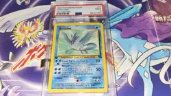 Pokemon 1st Edition Articuno Fossil Set 17/62 PSA 9 - Image 1