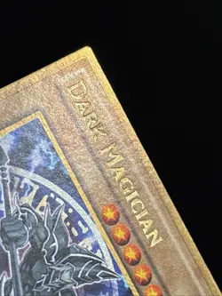 Yu-Gi-Oh! TCG Dark Magician (Gold Secret Rare) MVP1-ENGV3 Limited Edition LP - Image 2