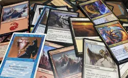Unsorted Magic: The Gathering TCG and CCG Trading Cards (2000 Plus Cards) - Image 2