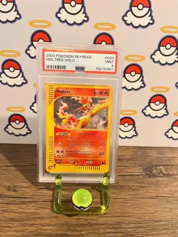 Moltres H20 Pokemon Skyridge Holo Card - PSA 9 MINT - Image 1