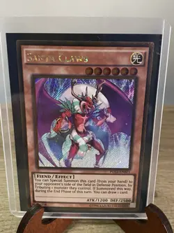 Santa Claws PGL2-EN021 Premium Gold: Return of the Bling Unlimited - Yugioh TCG - Image 2