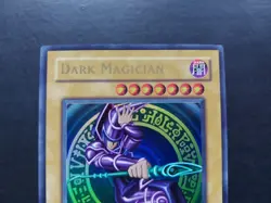 Yugioh - Dark Magician SDY-006 Ultra Rare - Image 2
