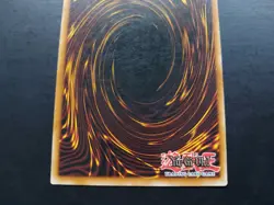 Yugioh - Dark Magician SDY-006 Ultra Rare - Image 5