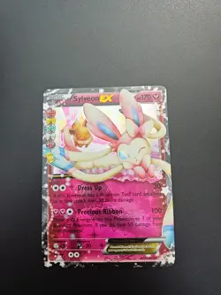 Sylveon EX RC21/RC32 Holo Card Near Mint, Radiant Collection, XY Generations - Image 1