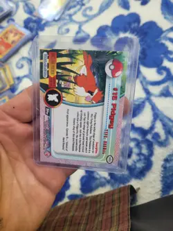 Pidgey Rainbow Holo Black Logo Topps Pokemon Card LP - Image 2