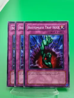 3x Yugioh! LP Bottomless Trap Hole - RP02-EN064 - Common - Unlimited Edition - Image 1