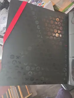 Ultra Pro Pokemon TCG - 9 Pocket Premium Charizard Binder Red 360 Card Capacity 74427161613 - Image 3