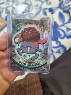 Gloom Topps Rainbow Holo Foil Series BLACK Logo Pokemon Card - NM - Image 1