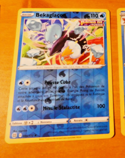 POKEMON STARS ETINCELANTES FRANCAISE CARD REVERSE HOLO CARTE 044/172 FR NM - Image 1