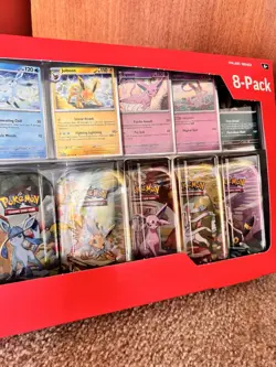 Pokemon TCG Scarlet & Violet Prismatic Evolutions Mini Tins - Image 3