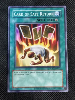 YuGiOh! - Card of Safe Return RP02-EN037 Common Unlimited (Reprint) Near Mint - Image 1