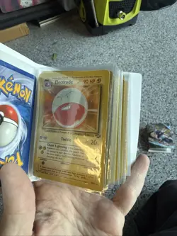 Pokemon Mystery Mini-Binders - Full Of Random Cards - Great Stocking Stuffers 🎁 - Image 3