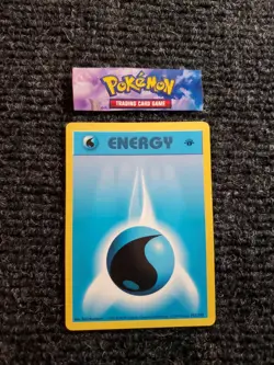WATER ENERGY Pokemon Card WOTC 1st Edition Base Set Shadowless 102/102 NM - Image 1