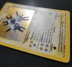 2000 Pokemon MAGNETON Base Set 2 HOLO Foil Rare Card 9/130 WotC - Image 2