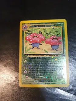 Vileplume Holo 15/64 Jungle Set Pokemon Card - Image 1