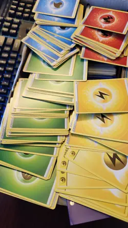 Pokemon Energy Card Lot Bulk - Deck Building - Crafts - 300 Random Cards - Image 1