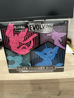 Pokemon TCG Sword and Shield Evolving Skies Elite Trainer Box ETB Sealed - Image 1