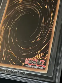 YuGiOh! Pot of Greed DB1-EN134 SR 2004 Dark Beginning 1 Unlimited, Beckett M 9. - Image 4