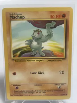 Machop 52/102 Pokemon TCG Card Base Set Unlimited NM - Image 2