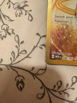 Pokemon Card Switch 206/165 Scarlet &Violet 151 Gold Secret Rare Holo - Image 5