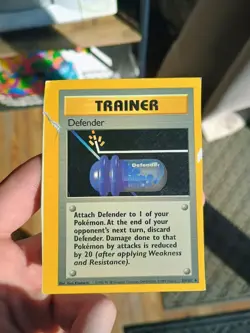 Pokemon Card Defender 80/102 Base Set Wizards Square Cut - Image 1