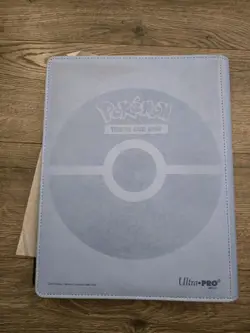 Ultra Pro 9-Pocket PRO Binder Pokemon Elite Series Lucario - Side Load 360 Cards - Image 2