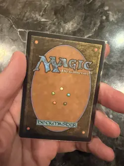 Roaming Throne (Borderless) The Lost Caverns of Ixalan Regular - Image 2