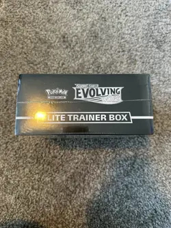 Sealed Pokemon Sword and Shield Evolving Skies Elite Trainer Box ETB TCG - Image 4