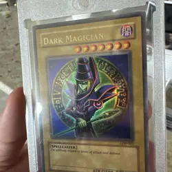 Yu-Gi-Oh! Dark Magician LOB-005 Unlimited Ultra Rare | NEAR MINT. - Image 1