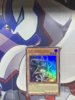 Yugioh - Left-Hand Shark (Ultra Rare) (1st Edition) - BROL-EN049 - Image 1