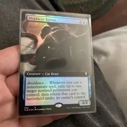 Displacer Kitten (Extended Art) Commander Legends: Battle for Baldur's Gate Foil - Image 1