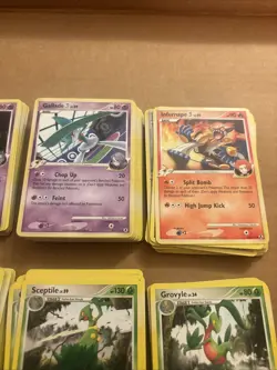 Pokemon Card Lot - 200+ Platinum 2009 Non Holo NM-LP-MP Common, Rare - Image 3