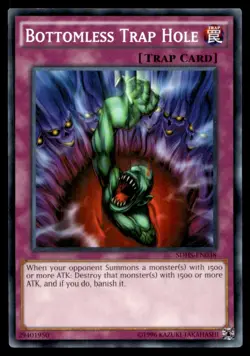 Bottomless Trap Hole Structure Deck: HERO Strike SDHS-EN038 MP YuGiOh TCG | Buy - Image 1