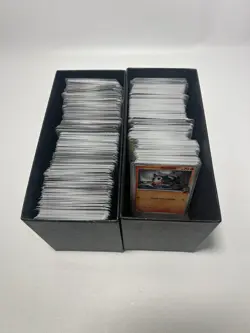 Scarlet And Violet Bulk English Card Lot 900+ Cards 3.1 lbs - Pokemon TCG - Image 1