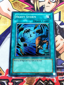 Heavy Storm mrd-142 Unltd Ed (M/NM+) Super Rare Yu-Gi-Oh! - Image 1