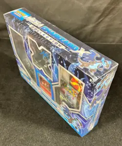 POKEMON 2014 MEGA CHARIZARD X COLLECTION BOX CHARIZARD COSMOS FOIL XY FLASHFIRE - Image 2