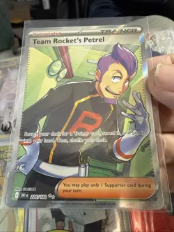Pokemon TEAM ROCKET'S PETREL 226/182 - Destined Rivals - RARE FULL ART W28 - Image 1