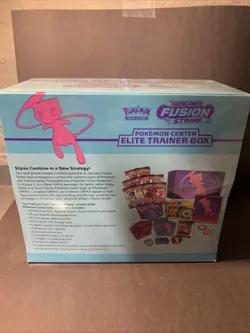 Fusion Strike Pokemon Center Sword and Shield Elite Trainer Box ETB [Sealed] - Image 4