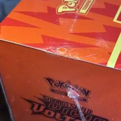 Pokemon TCG - Vivid Voltage Elite Trainer Box Factory Sealed: *Small Tears - Image 4