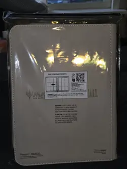 Magic The Gathering Final Fantasy Ultra Pro Binder - Image 2