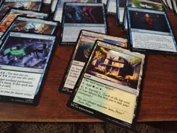 40 MtG Spider-Man Lot of Blue Common, Uncommons, Land, Legendary, 1 Foil SPM 045 - Image 5