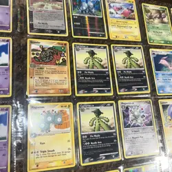 Huge Vintage Bulk Base & Several Foil Pokemon Card Lot 1 - Image 5
