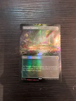 Temple Garden (Borderless) Ravnica: Clue Edition Foil - Image 1