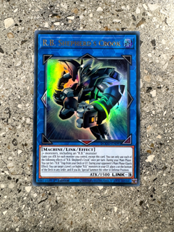 Yugioh TCG R.B. Sheperd's Crook DOOD-EN093 Ultra Rare 1st Edition NM-M - Image 1