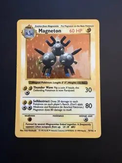 Pokemon TCG Magneton Base Set Holo Shadowless Rare Card 9/102 MP￼ - Image 2